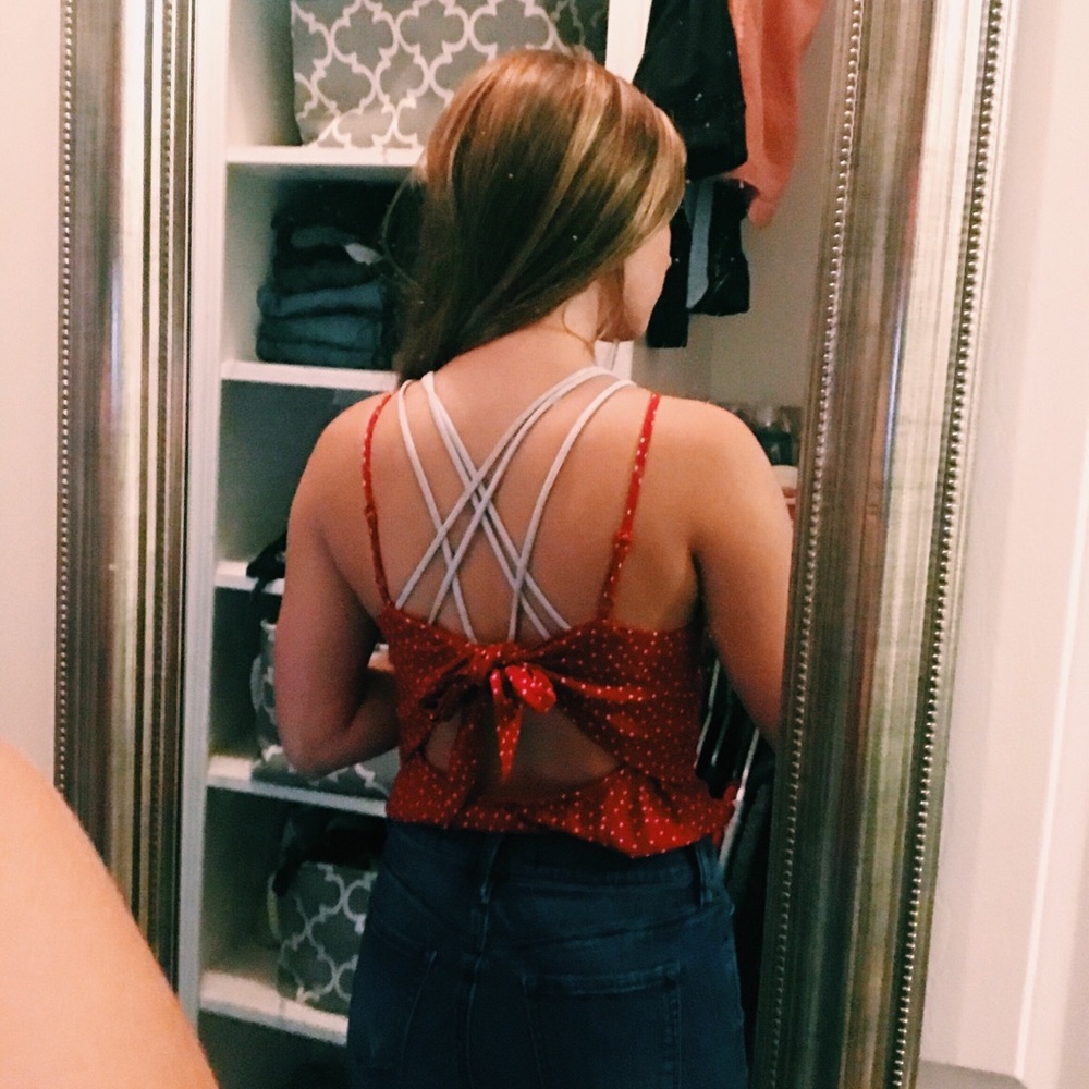francesca top, ties in back. red&white pockodots